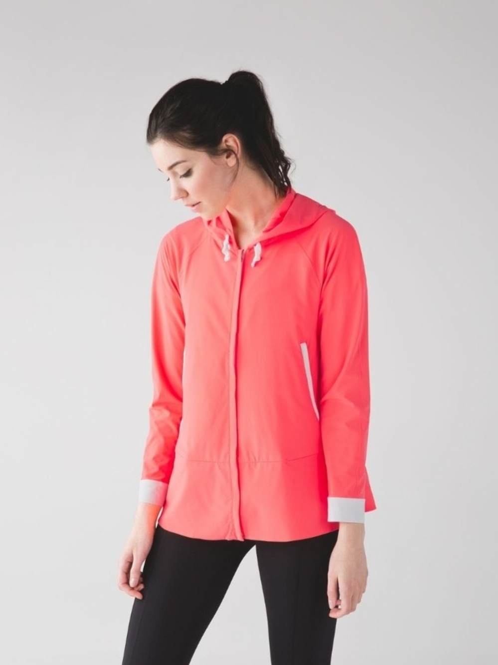 Lululemon Sun Showers JacketGrapefruit / White size 8